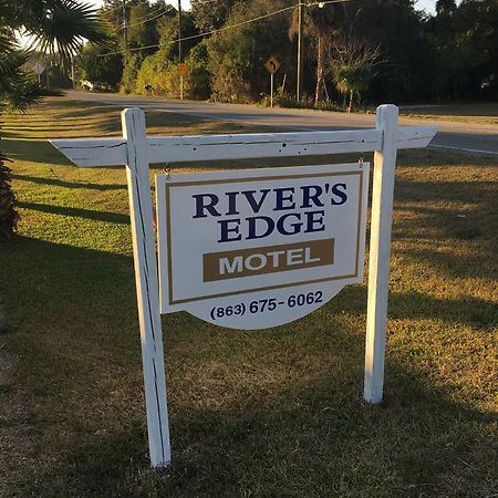 The Rivers Edge Motel LaBelle Dış mekan fotoğraf
